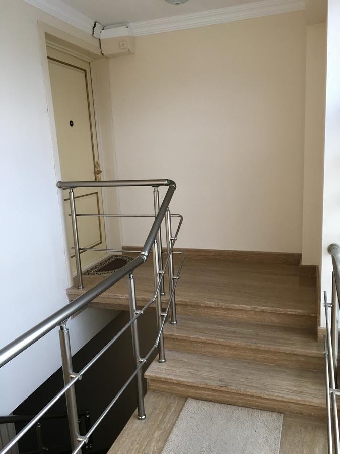 Lesya Apartment With Terrace Tbilisi ภายนอก รูปภาพ